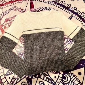 Crop top sweater